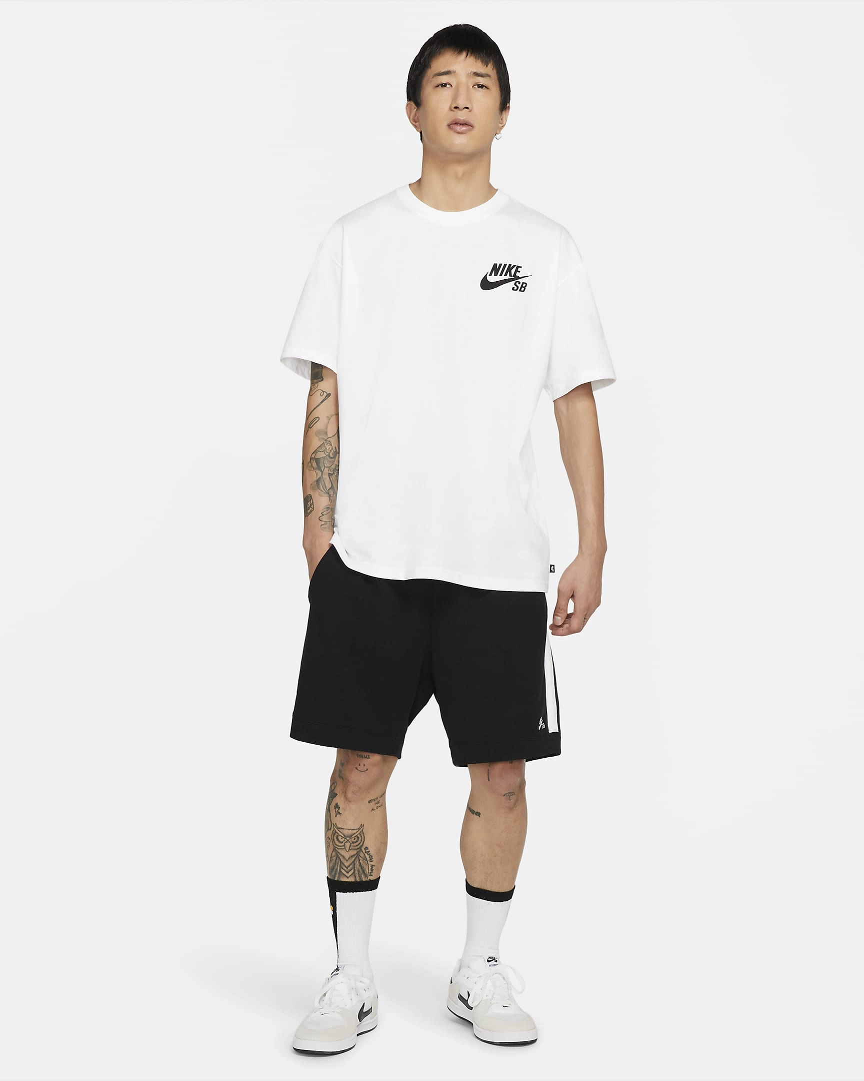 Nike SB Skateboard Tee Stilren og Kul
